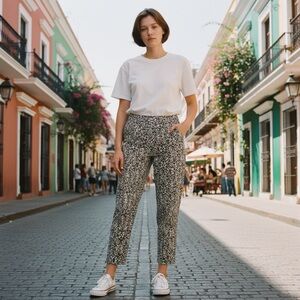 ELLIOTT LAUREN BLACK WHITE AND GRAY PAISLEY PRINT PANT SIZE 14